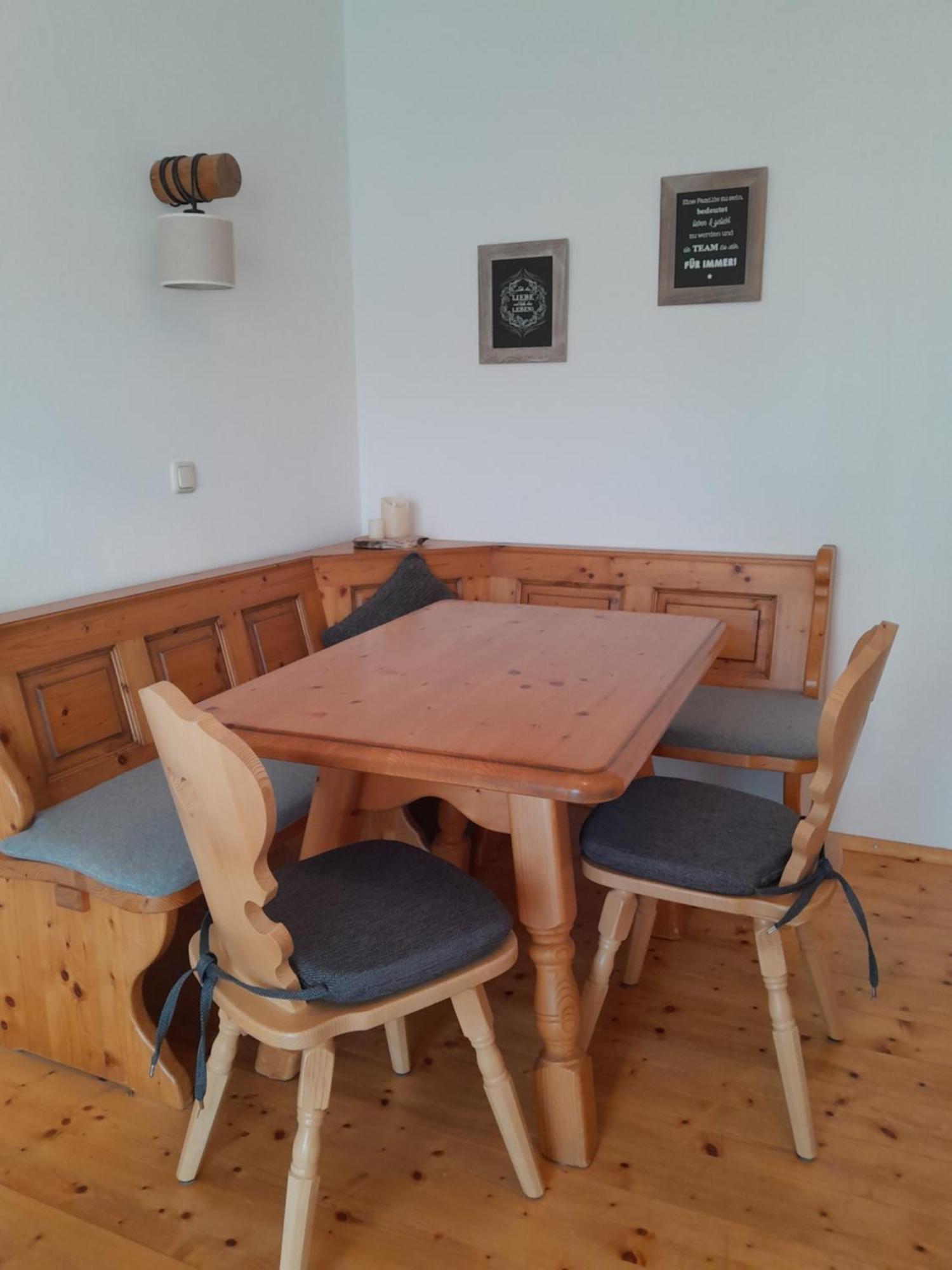 Gaestehaus Zunterer Wallgau Bilik gambar
